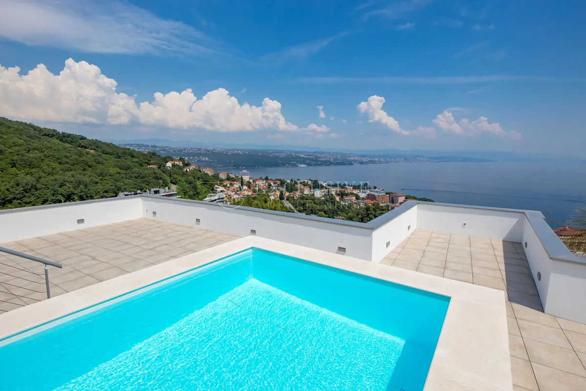 Apartment - Opatija, 545.79m2