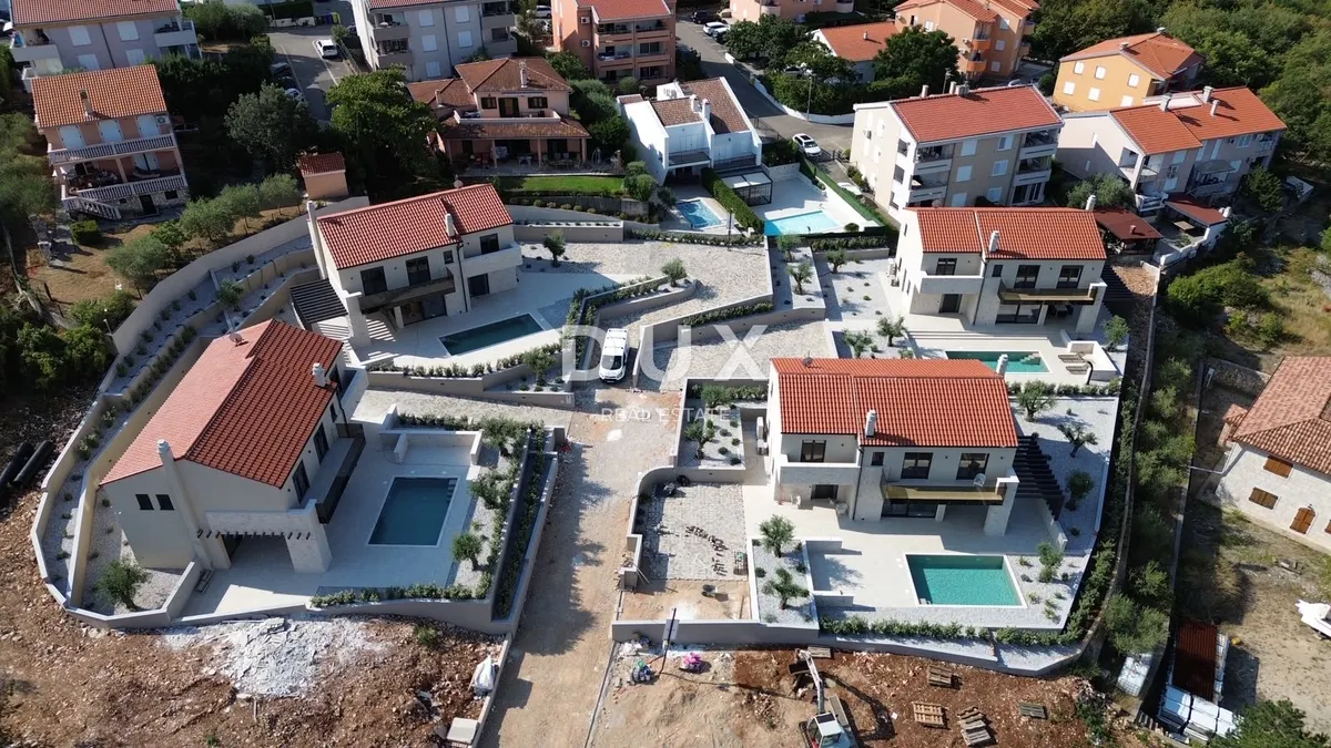 Kuća - Krk, 928m2