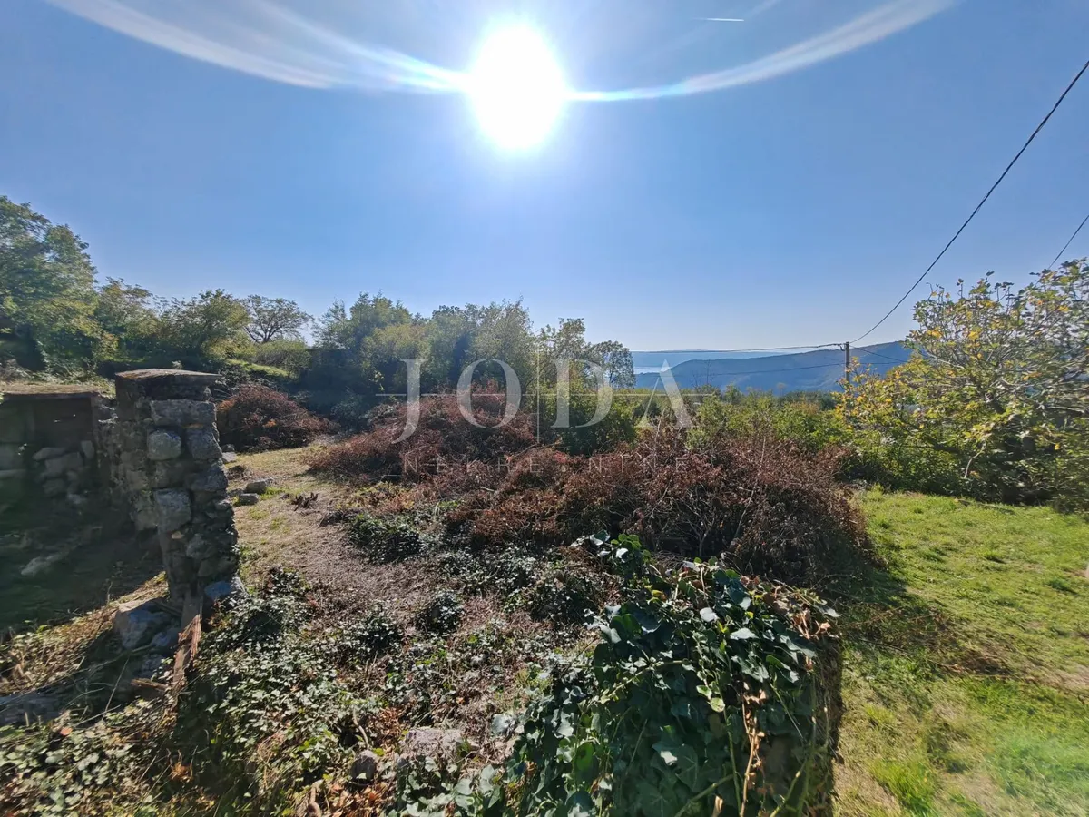 Zemljište - Vinodolska Općina, 850m2