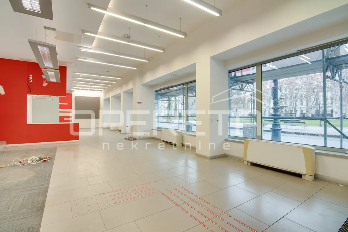 Poslovni Prostor - Zrinjevac, Centar, Zagreb, 404m2