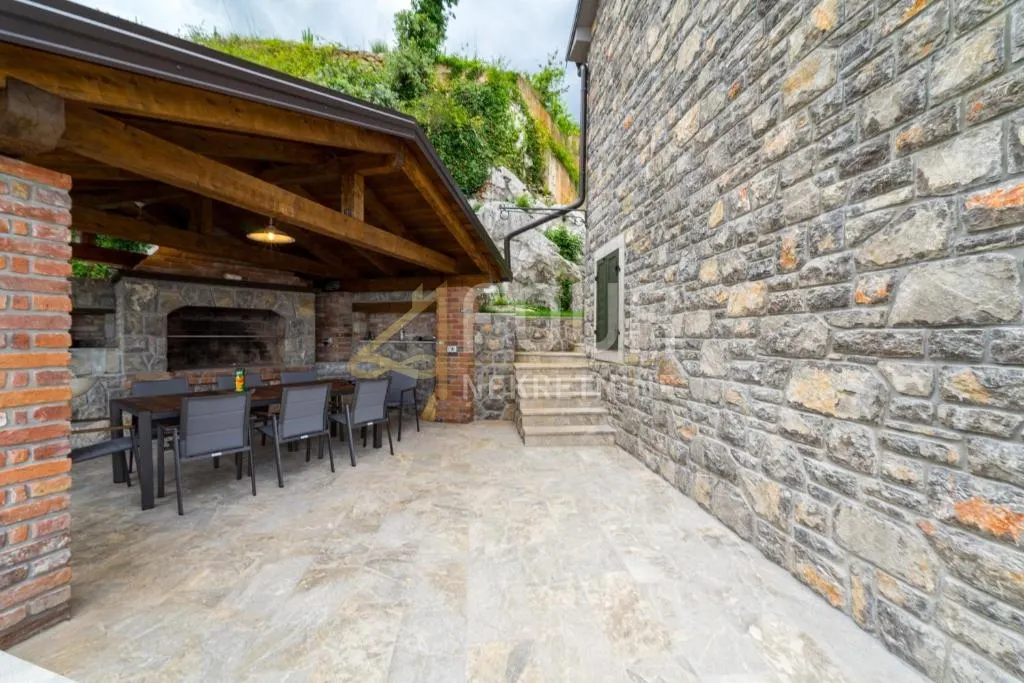 Kuća - Opatija - Okolica, 250m2