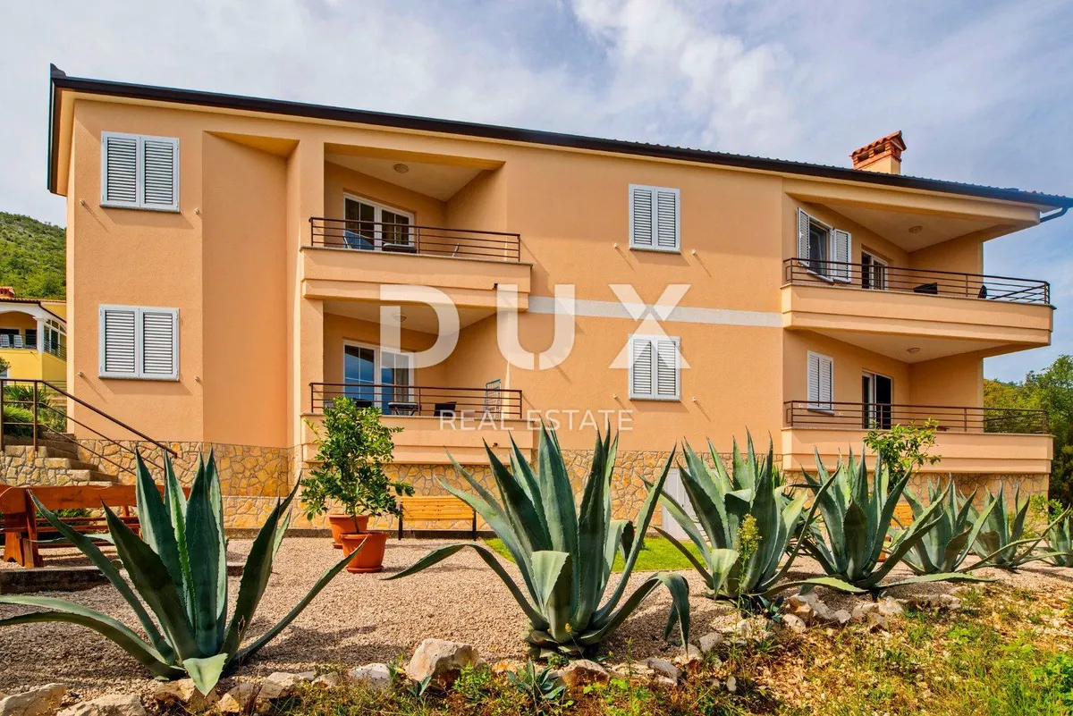 Kuća - Labin, 220m2