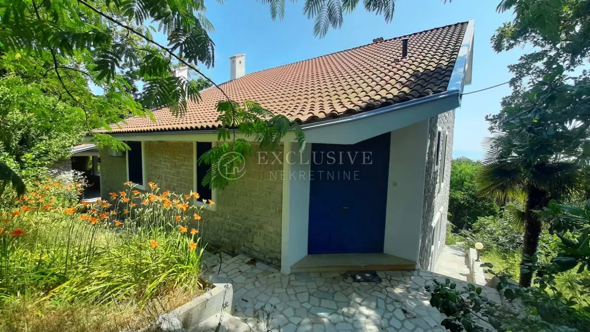 House - Matulji, 400m2