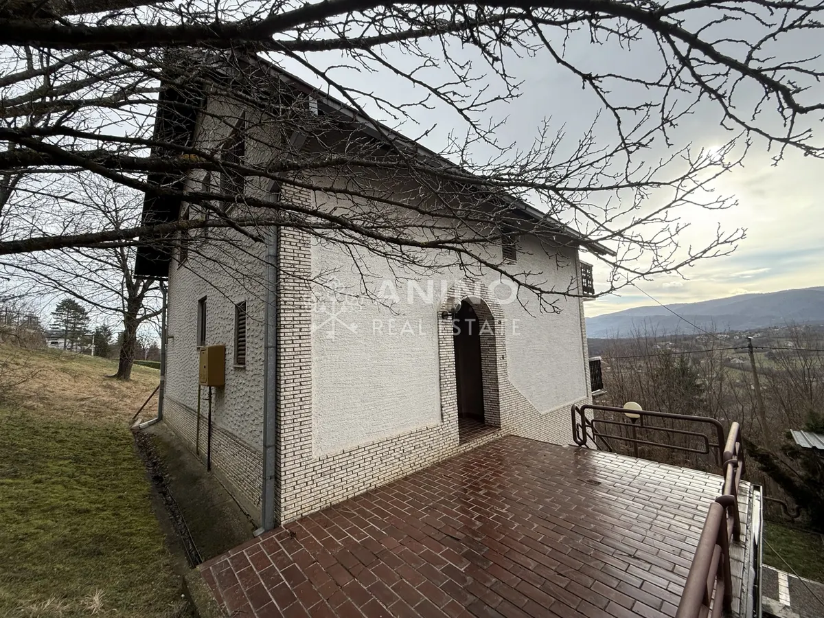 Kuća - Donja Stubica, 210m2
