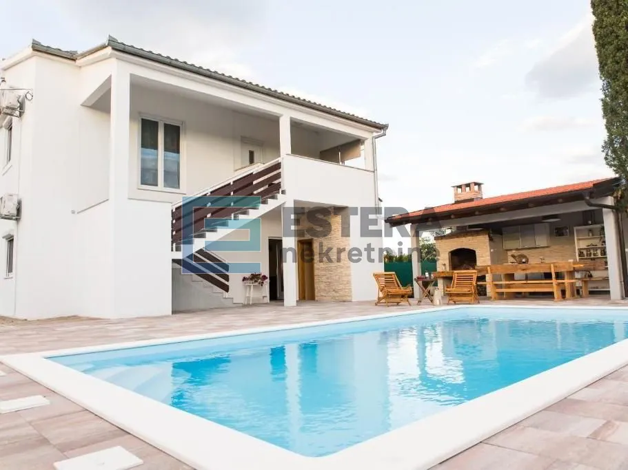 Kuća - Benkovac, 160m2