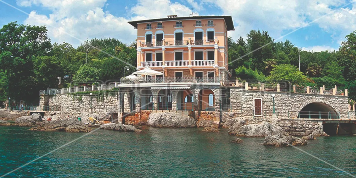 Stan - Ika, Ika, Ika, 130m2