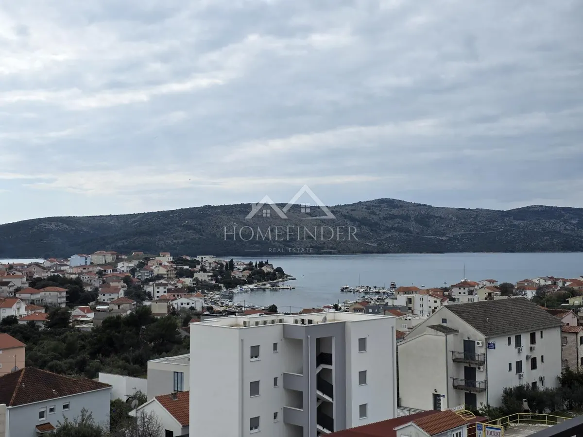 Apartment - Trogir, 77m2