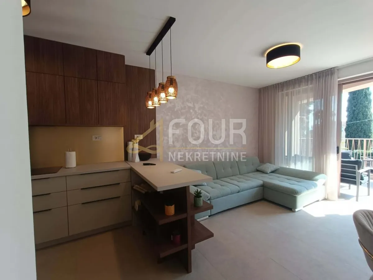 Stan - Opatija, 59m2