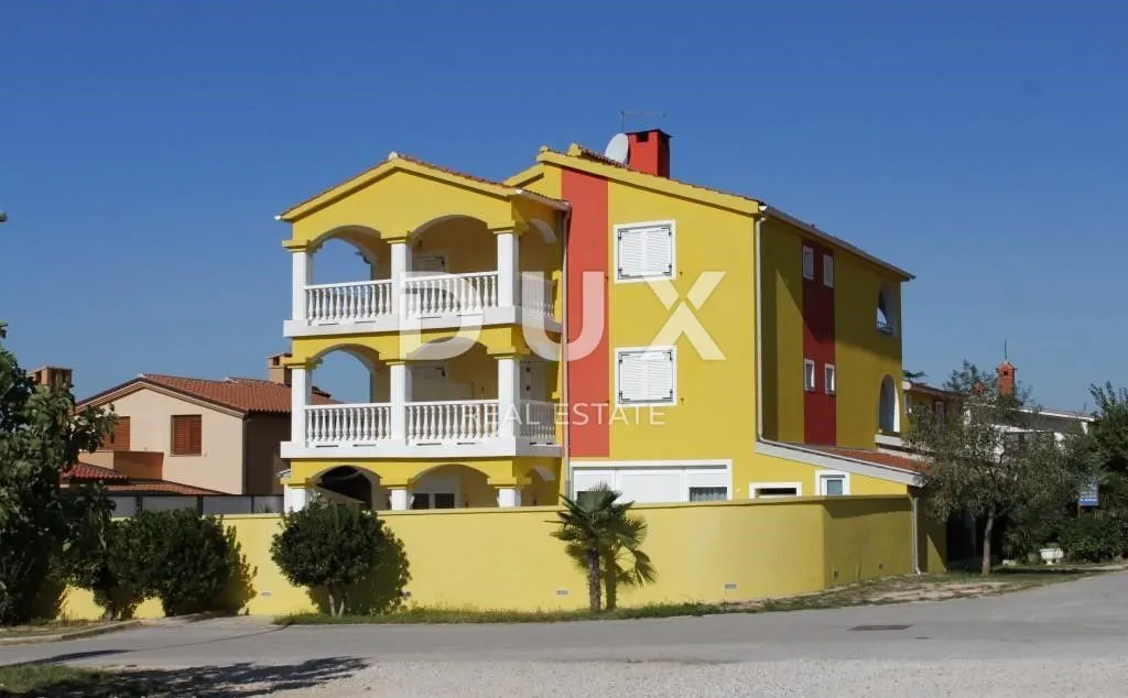 Poslovni Prostor - Vodnjan, 930m2