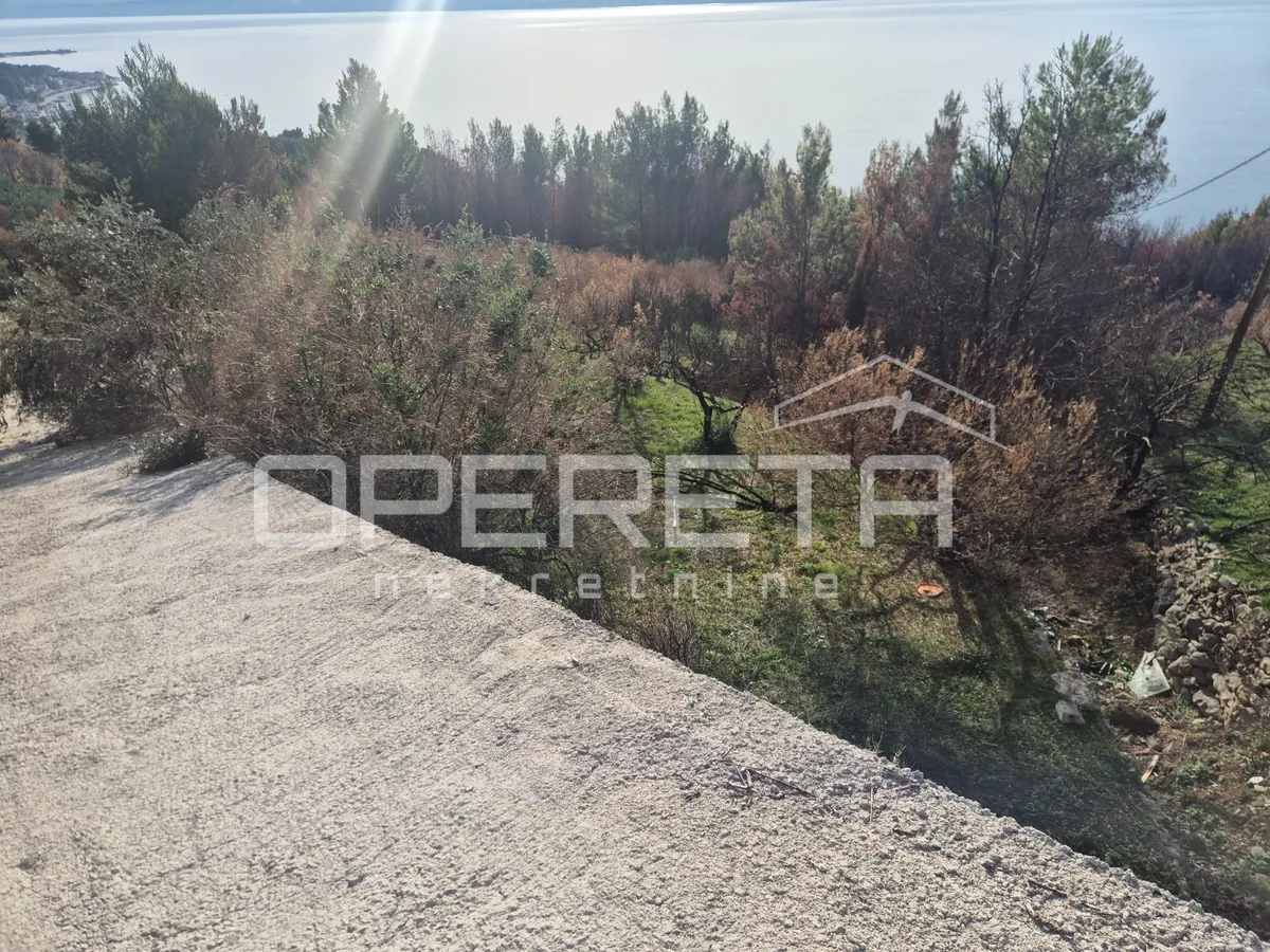 Land - Put svetog Roka, Jesenice, Jesenice, 676m2