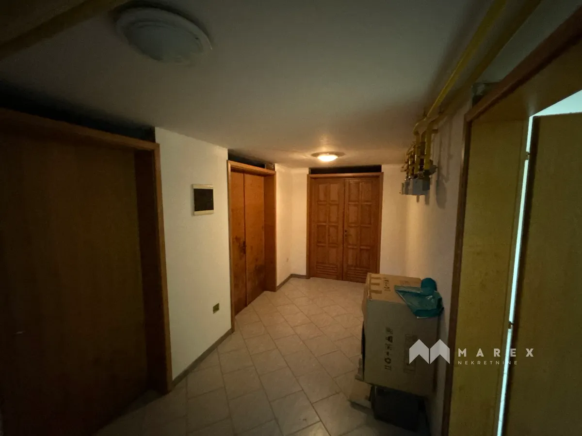 Poslovni Prostor - Varaždin, 210m2