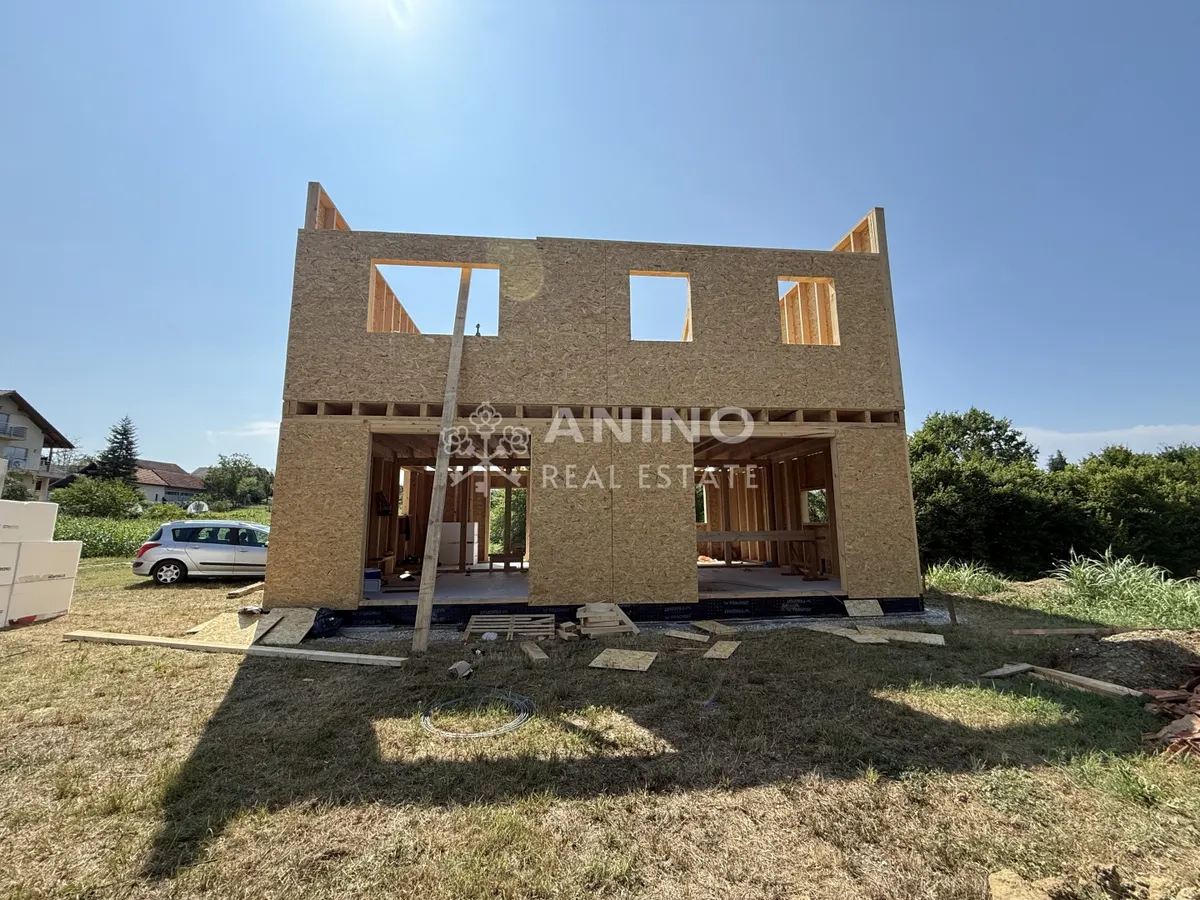 Kuća - Jakovlje, 128m2
