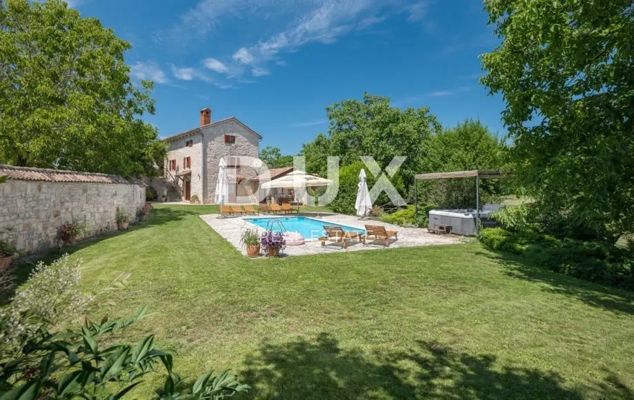 Kuća - Tinjan, 193.47m2