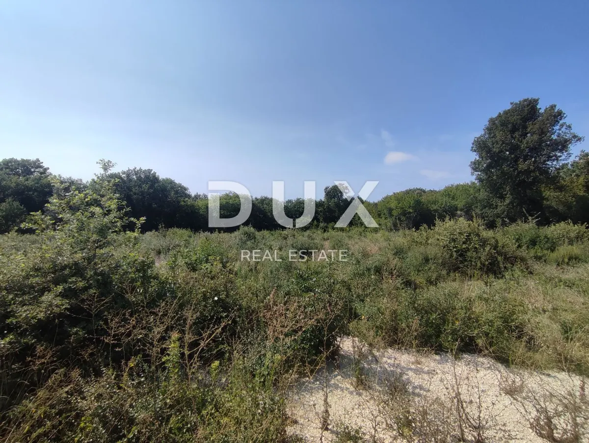 Zemljište - Pula, 800m2