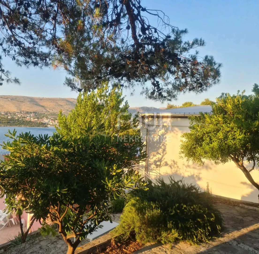 Kuća - Šibenik - Okolica, 114m2