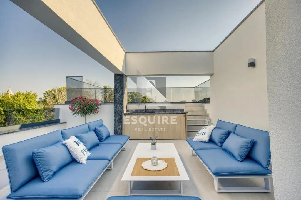 House - Nin, 234m2