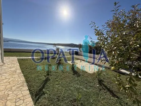 Kuća - Posedarje, 200m2