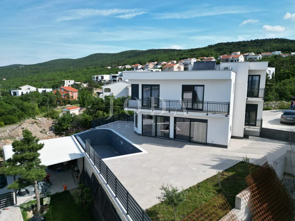 Kuća - Crikvenica, 210m2