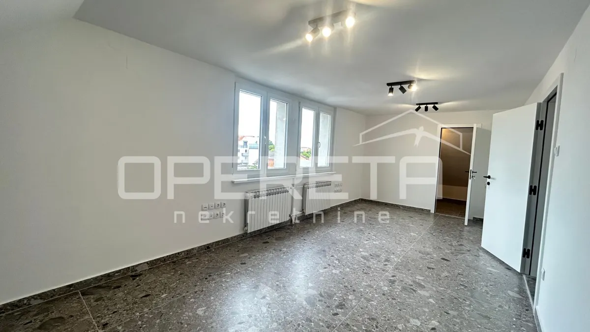 Ured - Varaždinska, Sesvete, Zagreb, 144m2