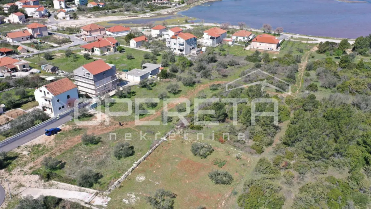 Zemljište - Put igrališta, Šibenik, Šibenik, 2122m2