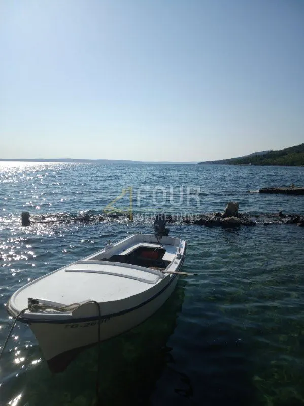 Zemljište - Starigrad, 1118m2