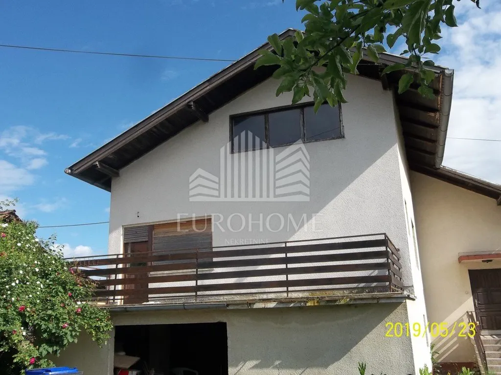 Kuća - Oroslavje, 220m2