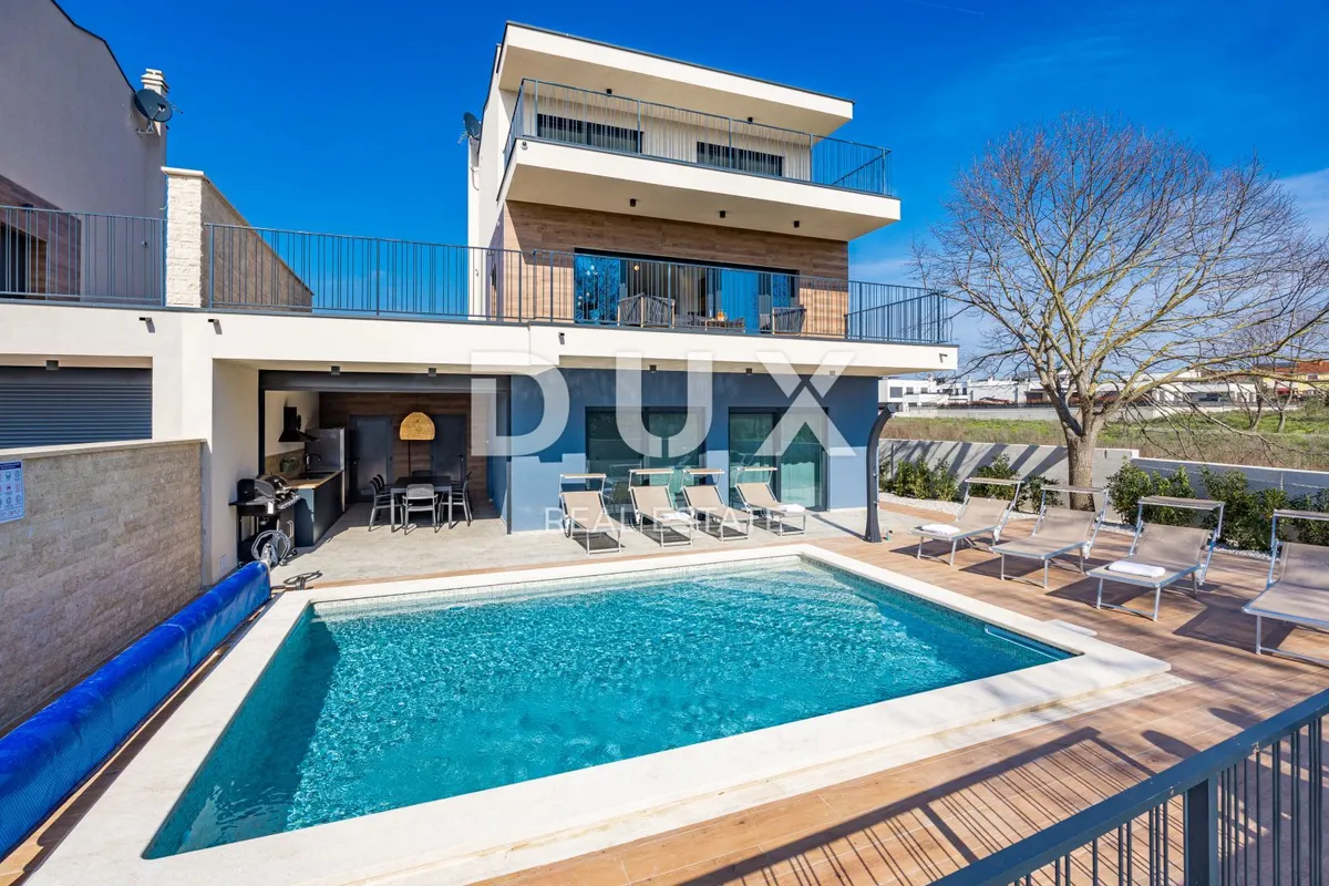 House - Medulin, 244m2