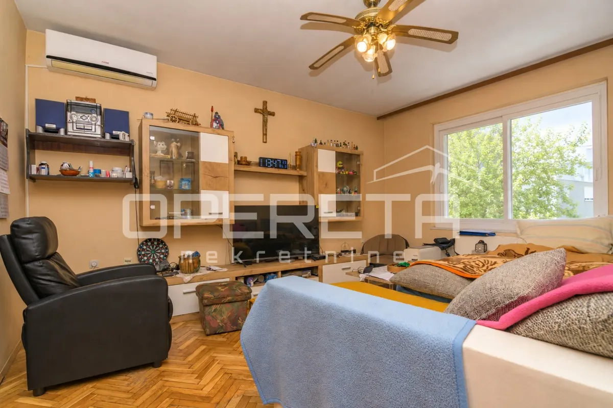 Kuća - Laktec, Sveti Ivan Zelina, Sveti Ivan Zelina, 220m2