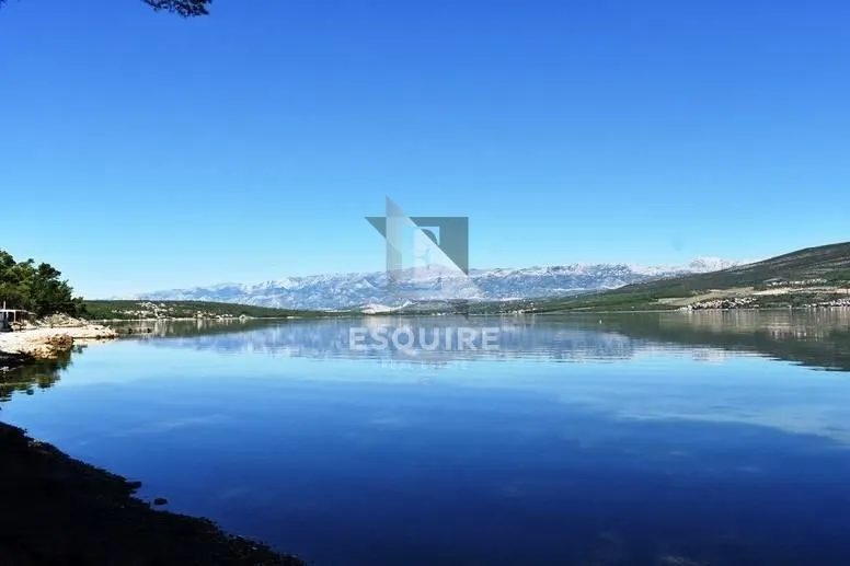 Zemljište - Novigrad, 948m2