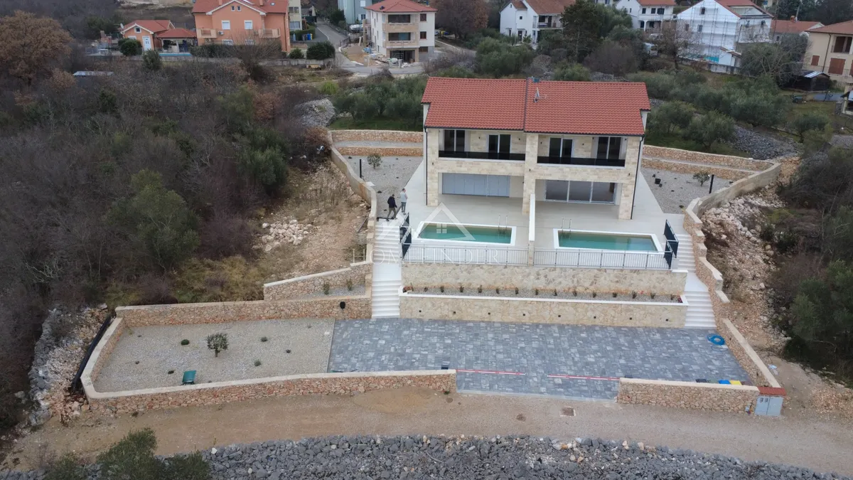 Kuća - Malinska-Dubašnica, 152m2