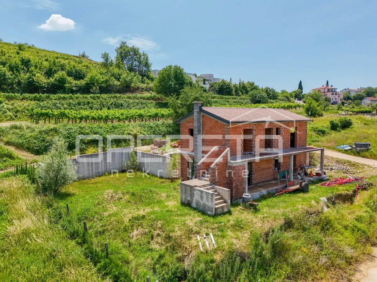 House - Momjan, Momjan, Momjan, 176m2