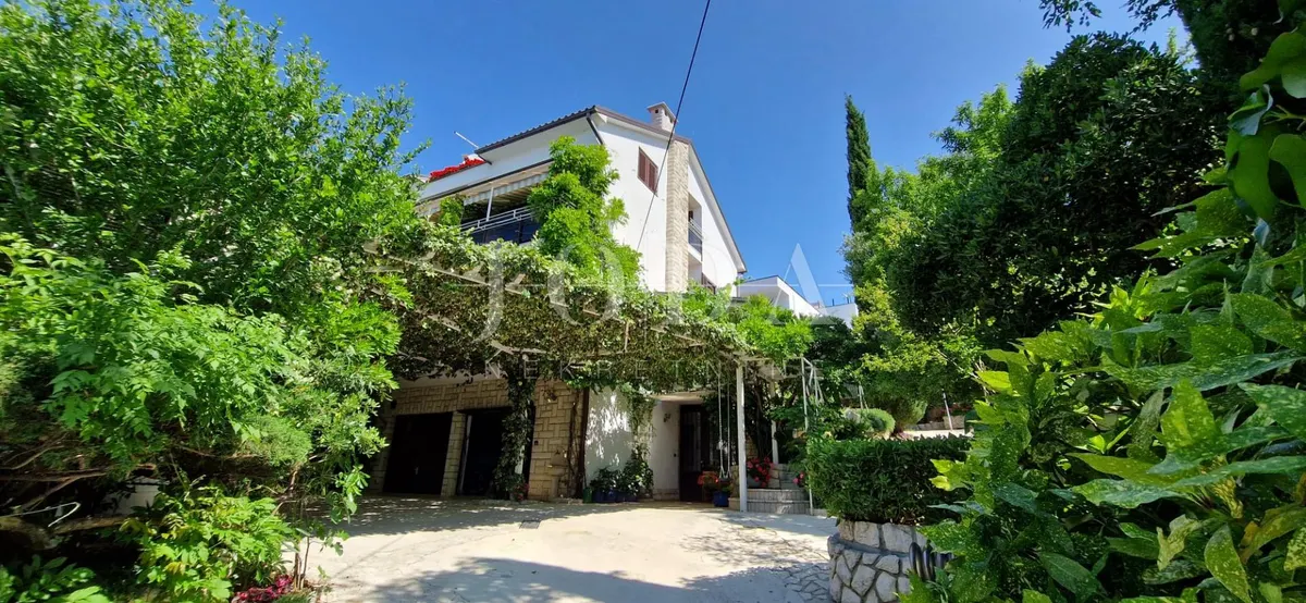 Kuća - Crikvenica, 550m2
