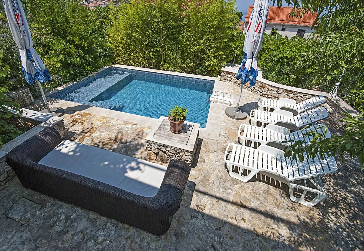 Kuća - Sutivan, 150m2