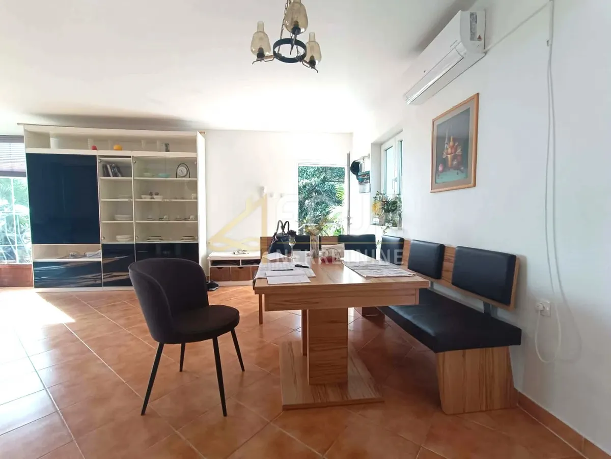 Stan - Lovran, 80m2