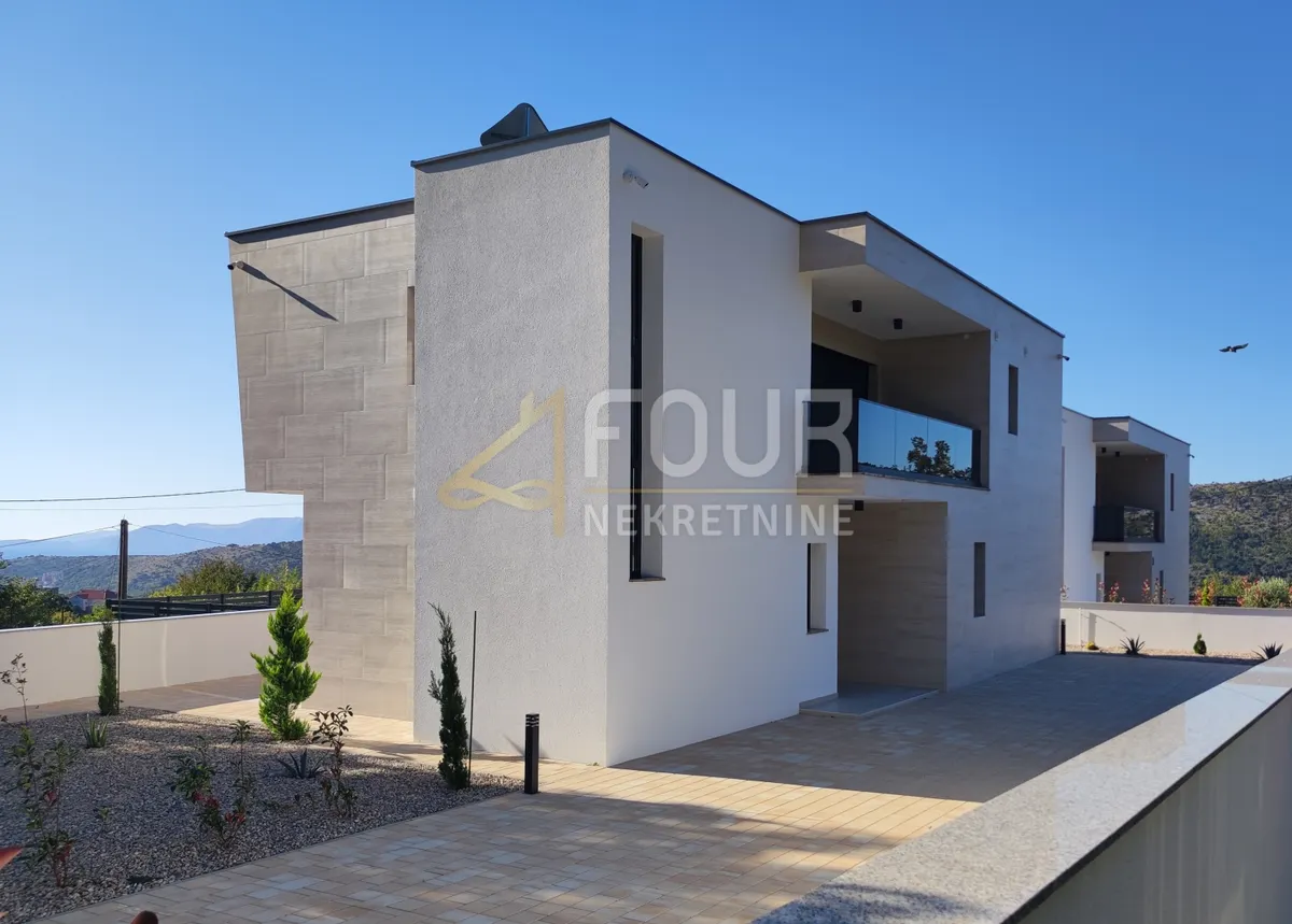 Kuća - Vinodolska Općina, 103m2