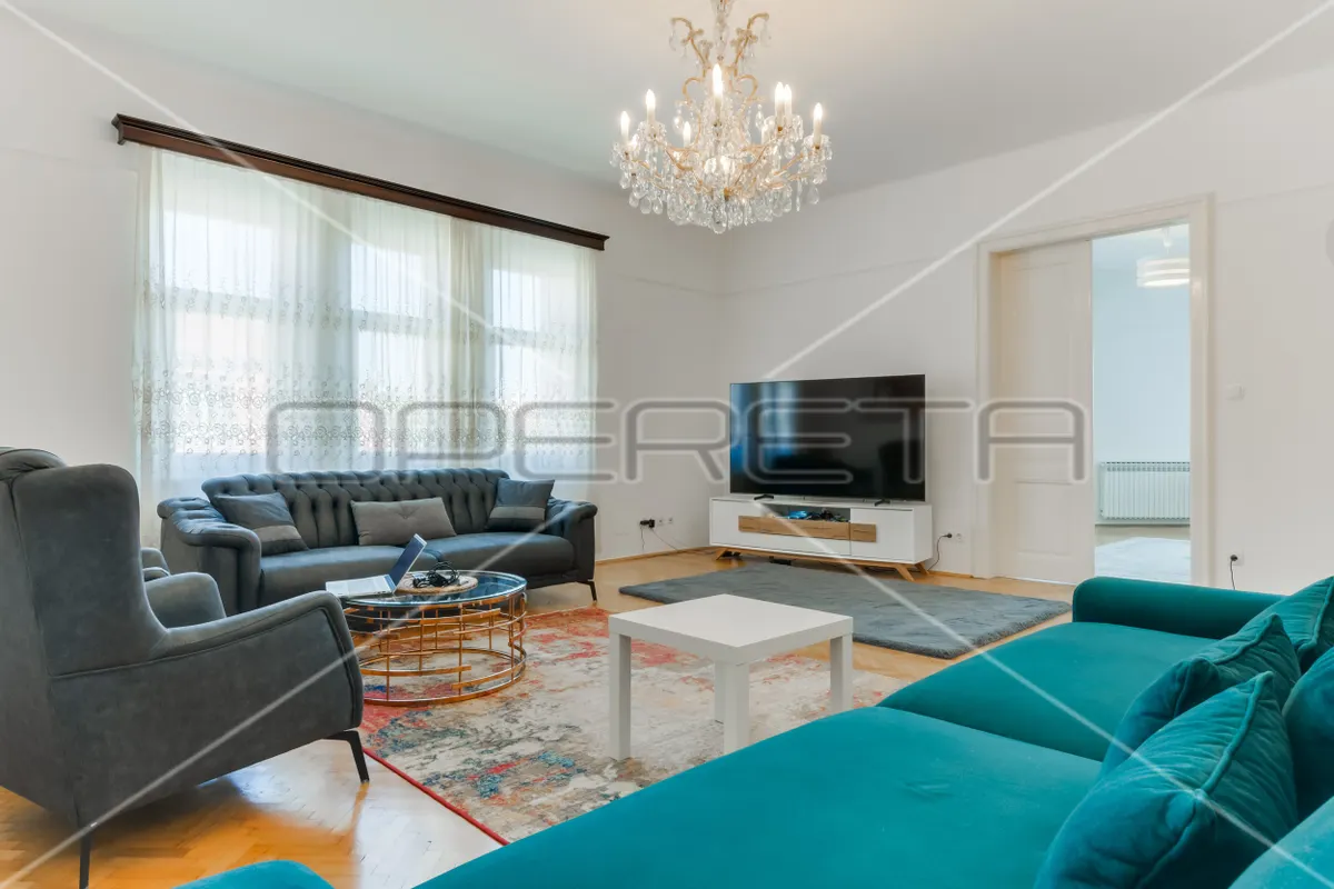 Stan - Trg žrtava fašizma, Centar, Zagreb, 126m2