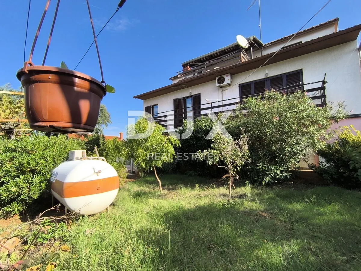 Apartment - Pula, 202m2