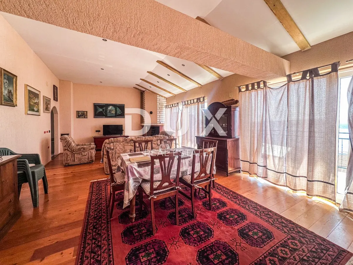 Kuća - Crikvenica, 400m2
