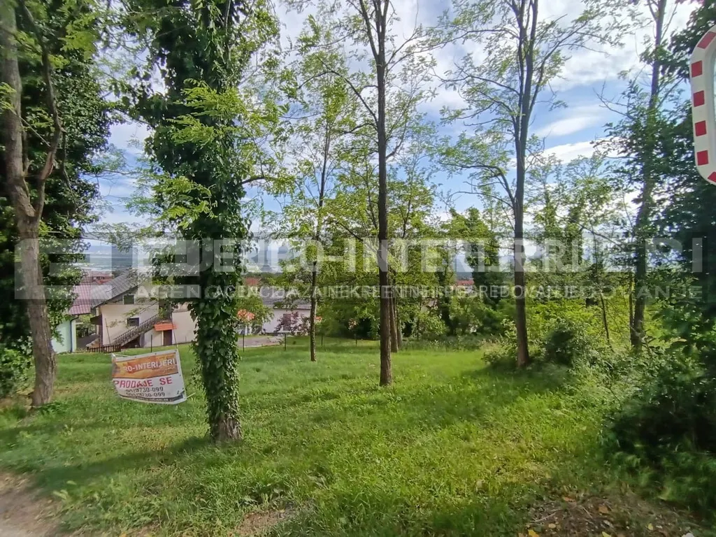 Zemljište - Podsused - Vrapče, 1102m2