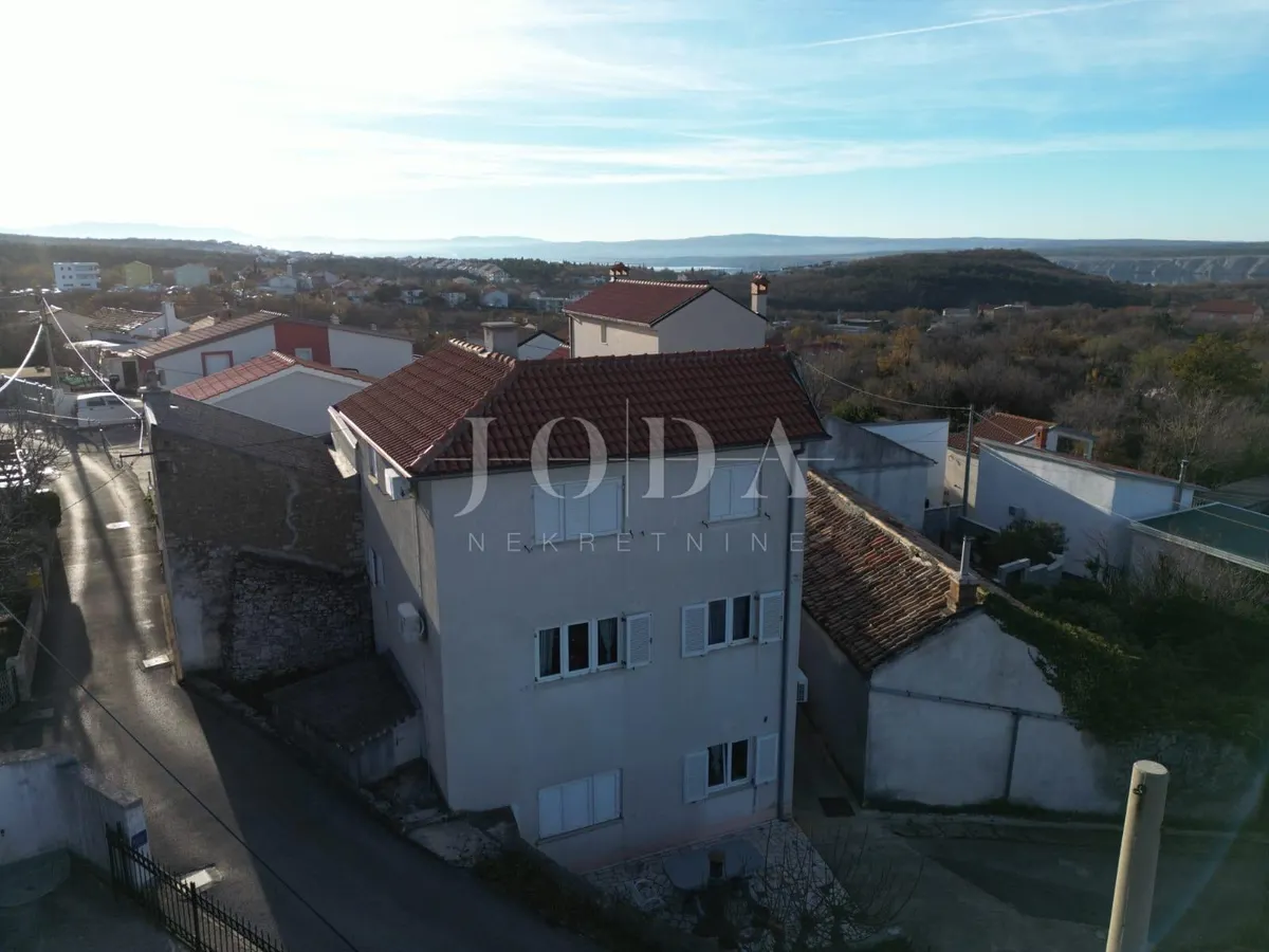House - Crikvenica, 220m2