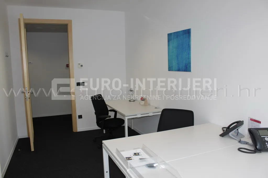 Poslovni Prostor - Trnje, 21m2