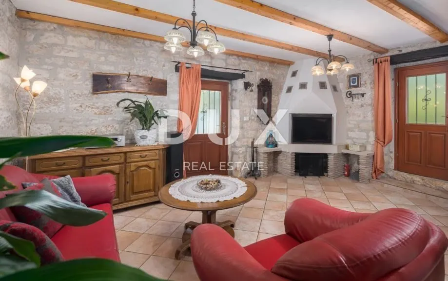 Kuća - Tinjan, 193.47m2