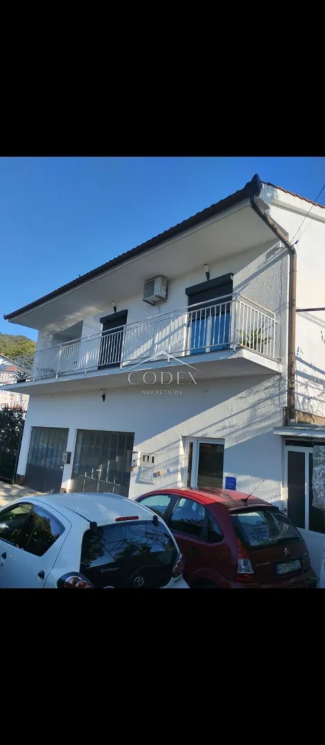 Kuća - Matulji, 311m2