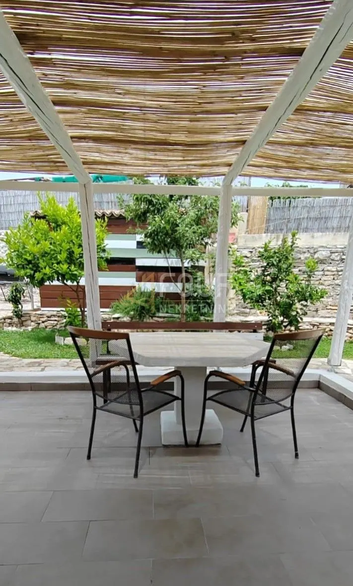 Kuća - Vodnjan, 69m2