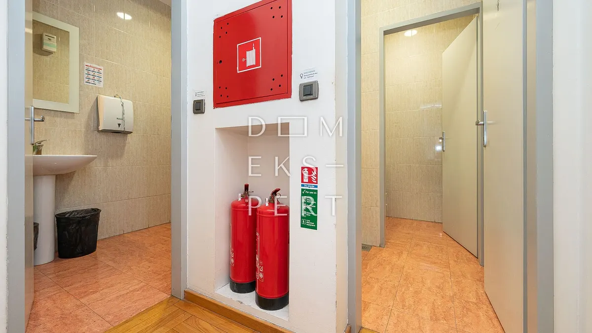 Ured - Novi Zagreb - Istok, 250m2