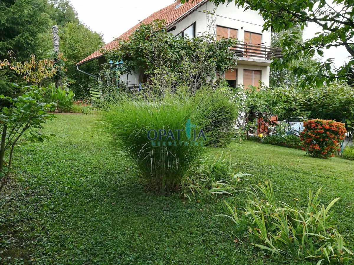 Kuća - Tuhelj, 180m2