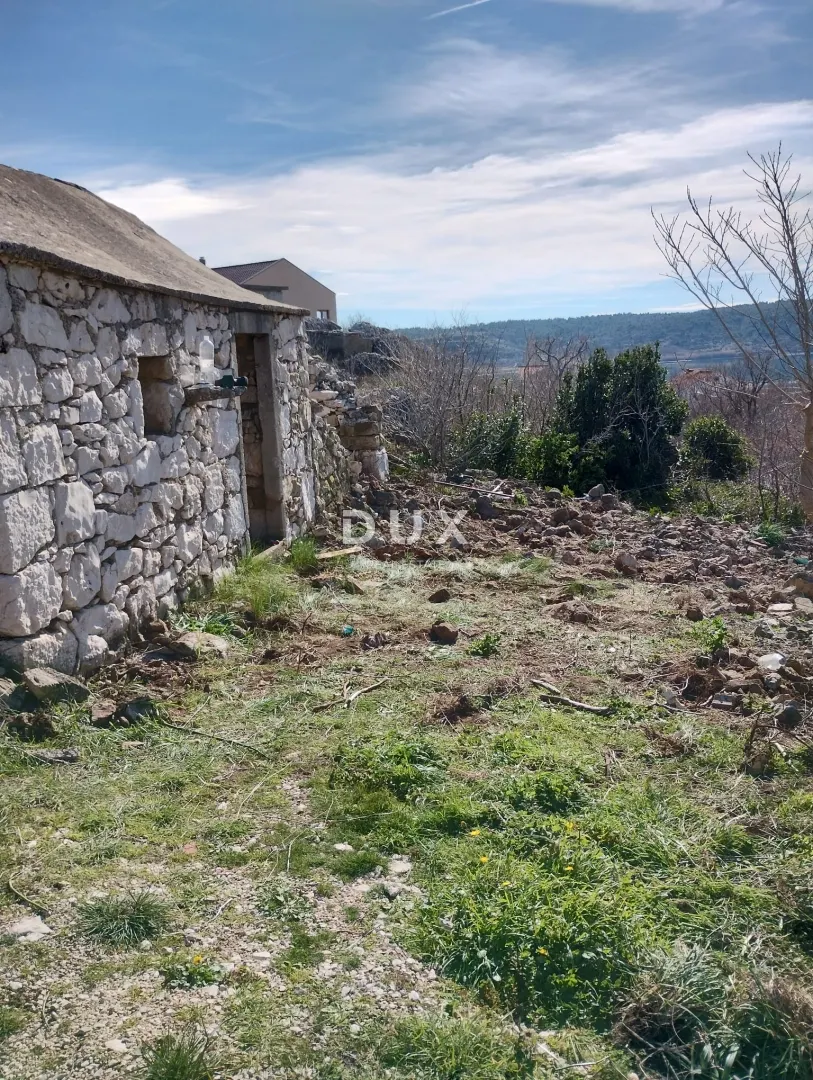 Kuća - Ražanac, 21m2