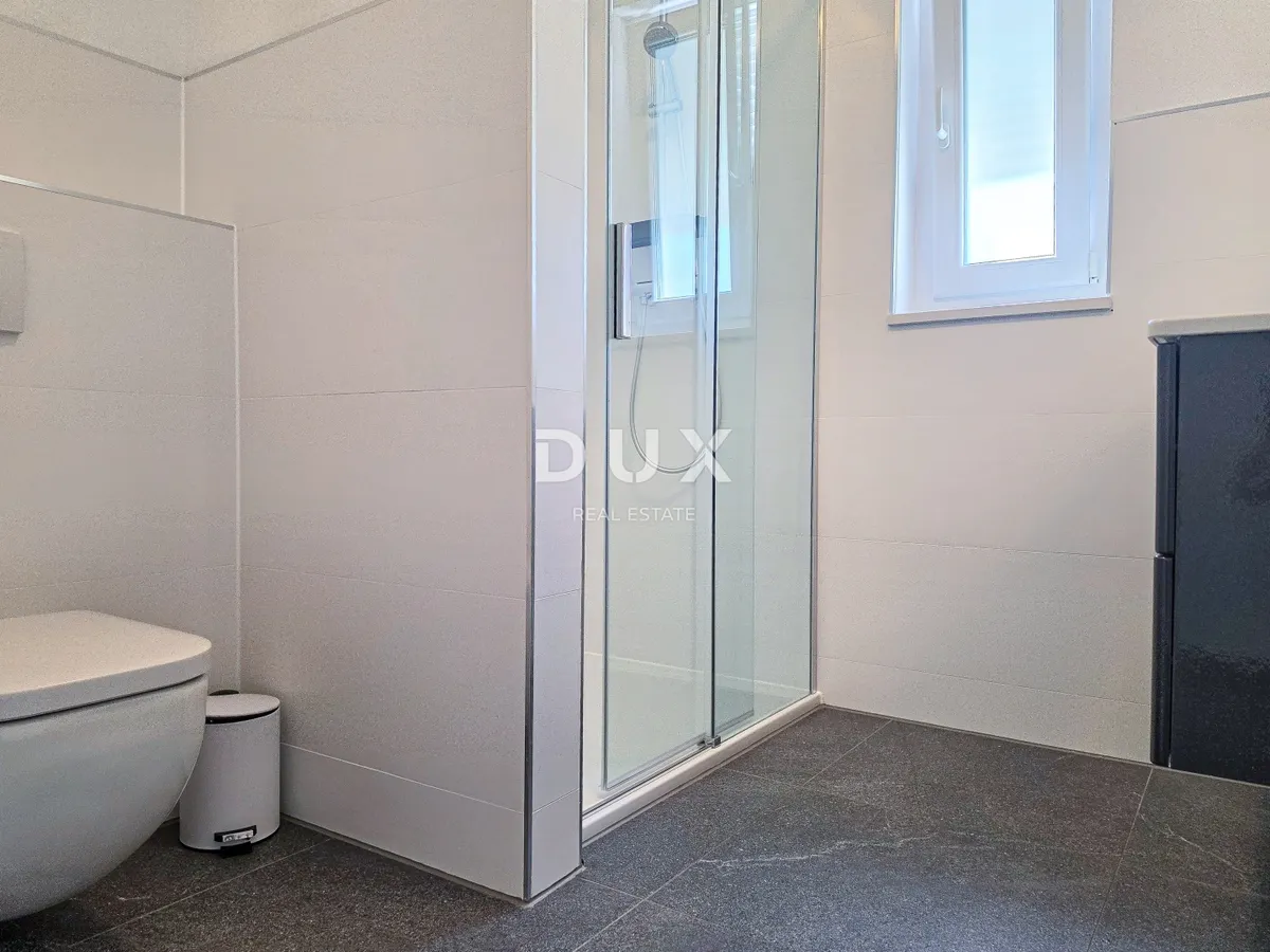 Kuća - Rab, 300m2