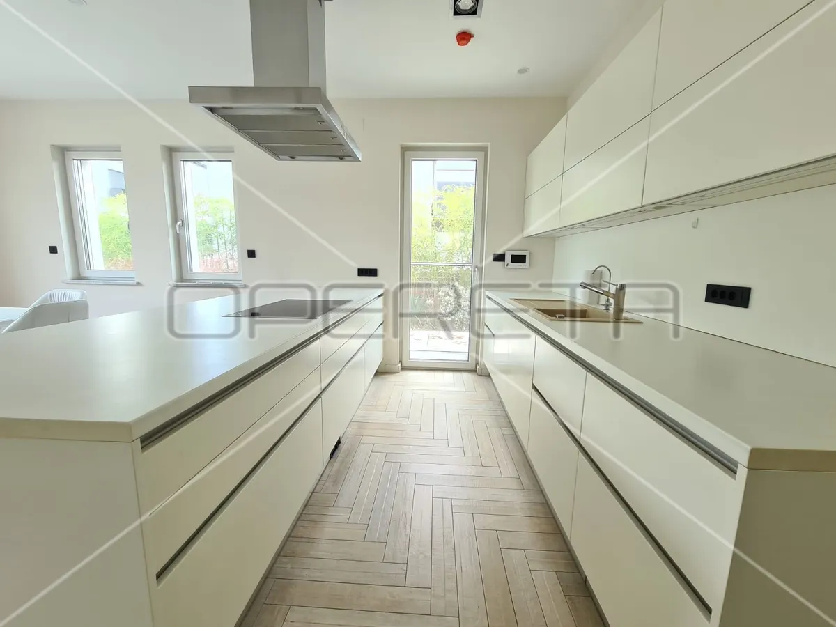 House - Jurja Njavre, Novi Zagreb - zapad, Zagreb, 323m2