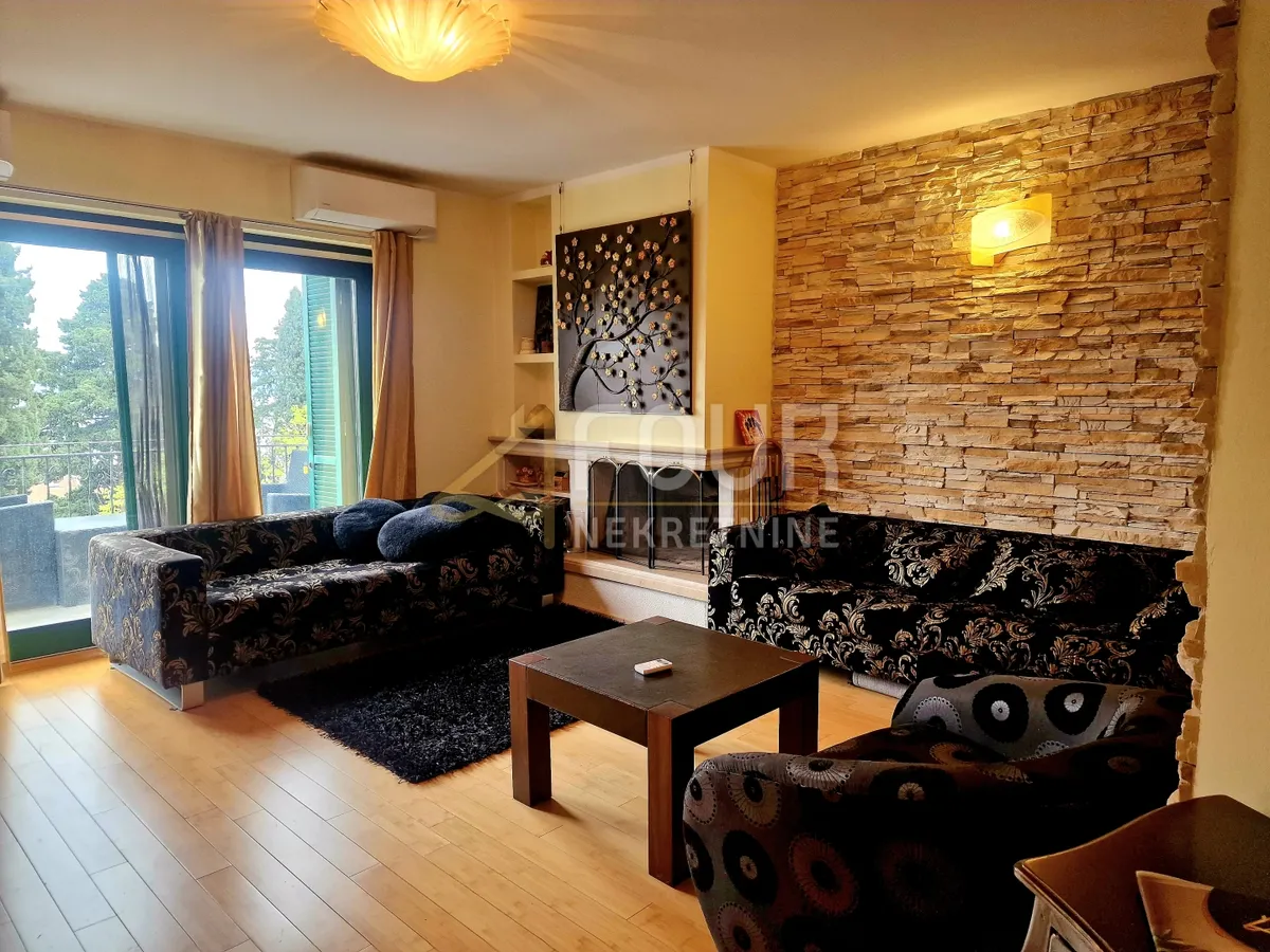Kuća - Opatija, 261m2